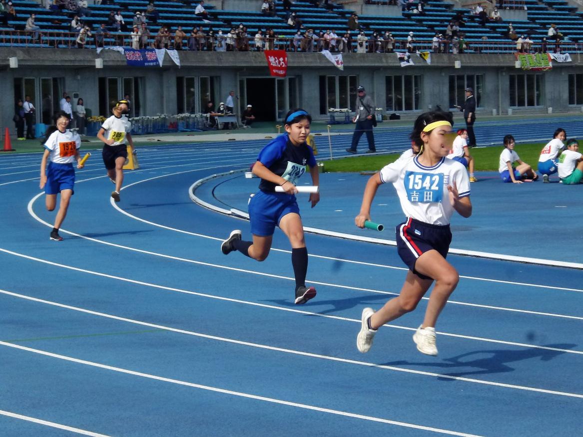 100m×4リレー（女子）