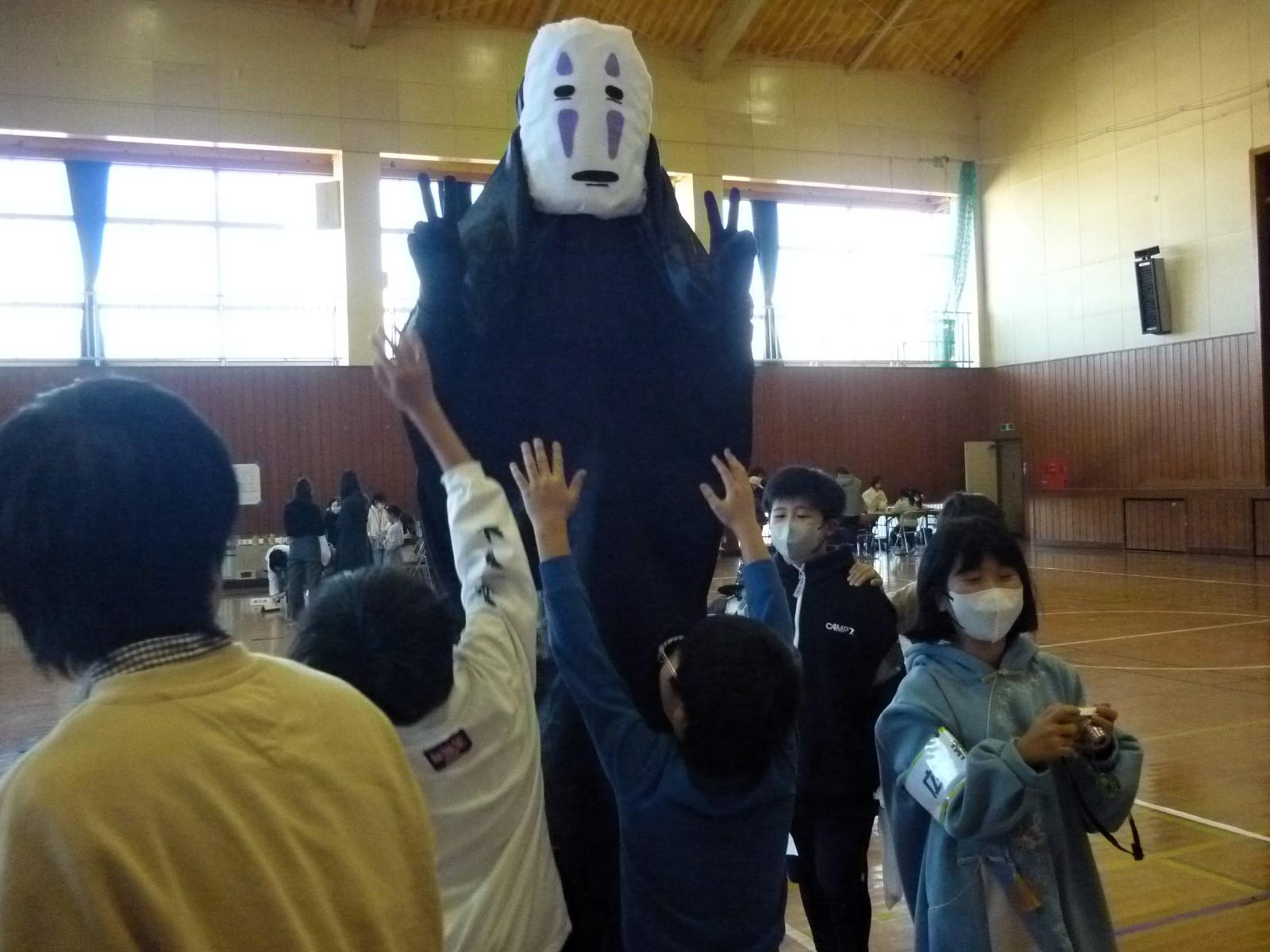 カオナシは今年も登場 カオナシは今年も登場
