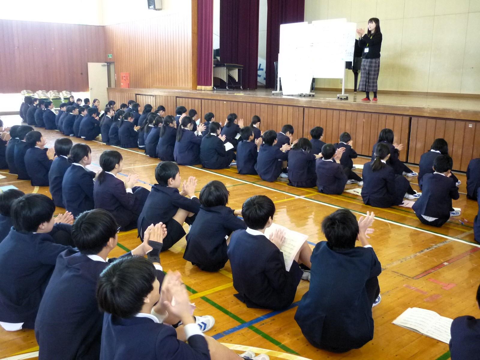 第四中の音楽科の先生に基礎から教えていただきました