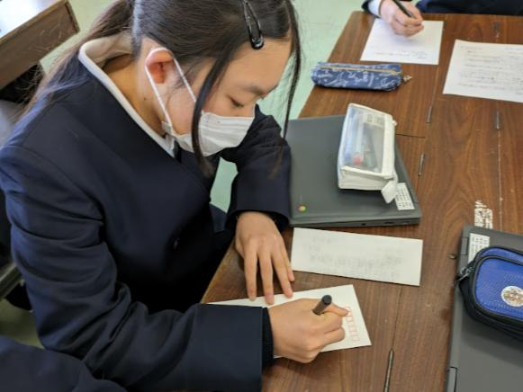 丁寧に一生懸命書いています 丁寧に一生懸命書いています